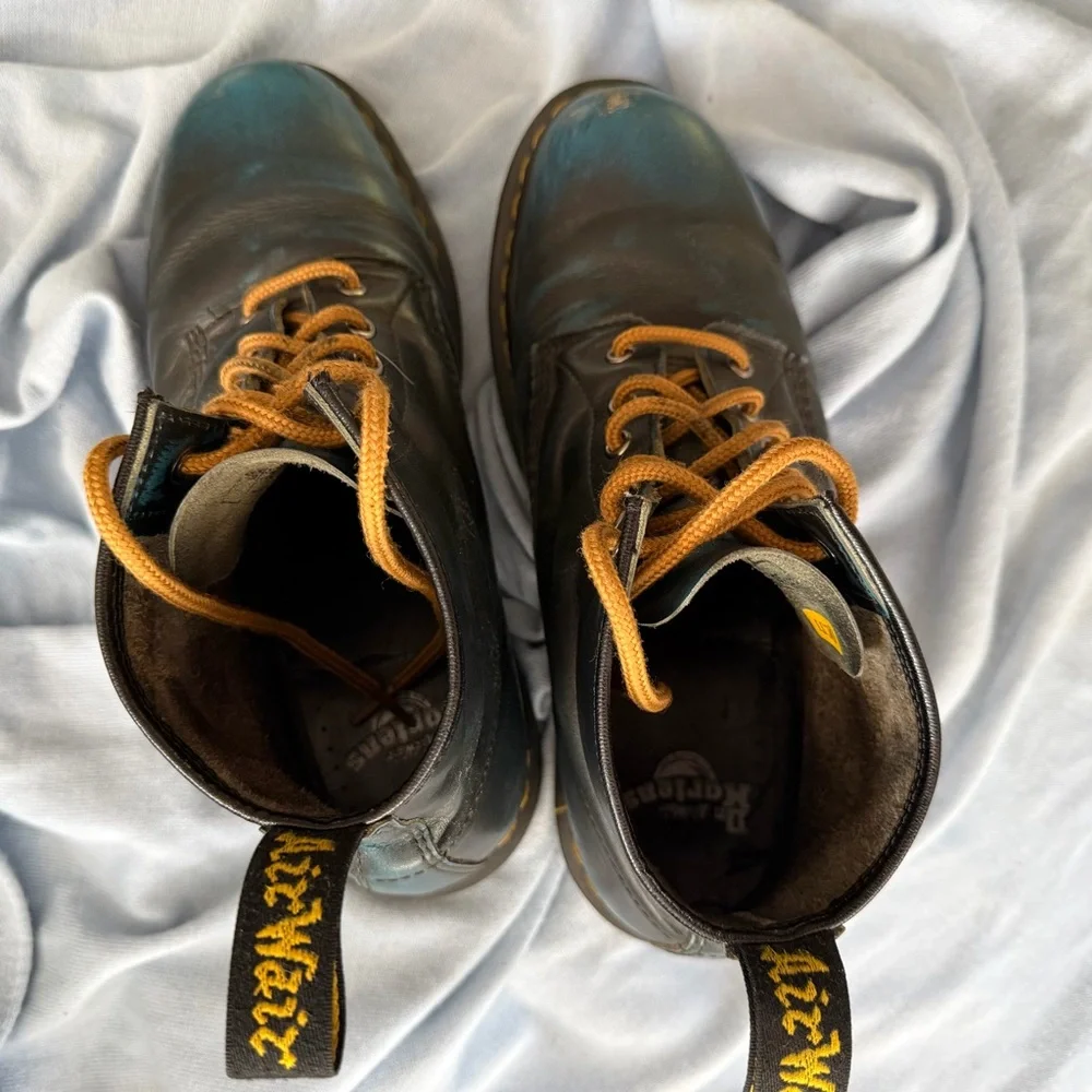 VTG Dr. Martens Rare 1460 Aqua Black Crazy Horse Patina Leather 10M